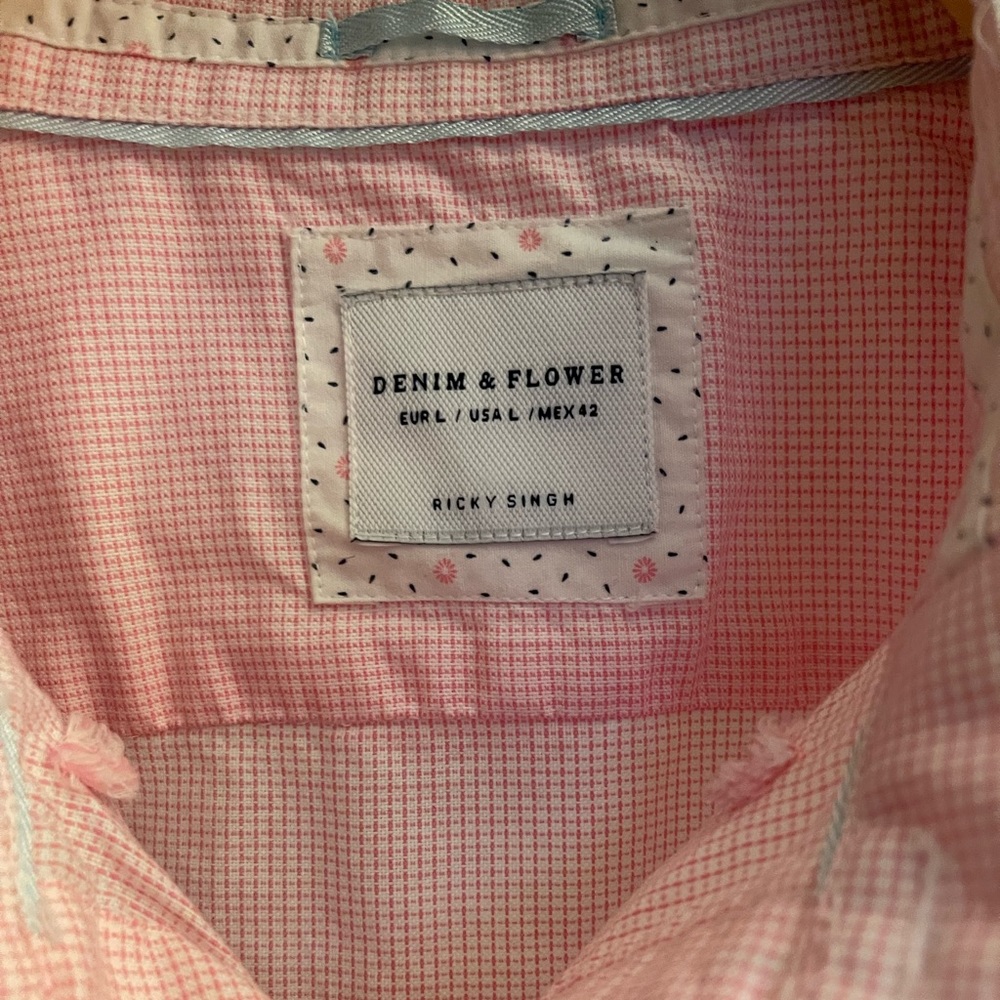 Denim & Flower button down - Picture 2 of 2